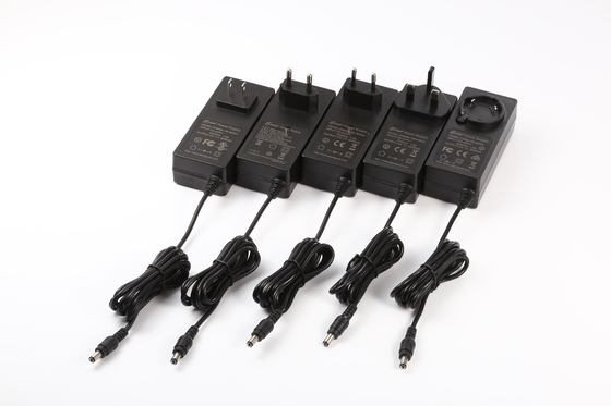 60W 12V Switching Power Adapter พลังงานสูง Universal Customized